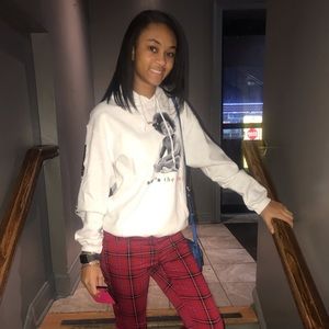 Meet your Posher, Alexis